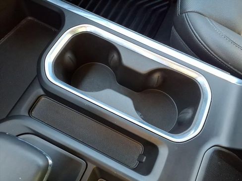 Used 2024 Chevrolet Silverado 1500 LTZ w/ Z71 Off-Road Package image 18