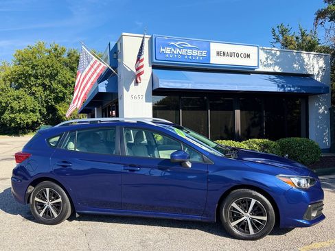 Used 2022 Subaru Impreza 2.0i Premium AWD/4WD image 22