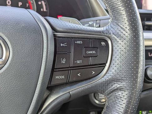 Used 2019 Lexus ES 350 F Sport w/ Accessory Package 2 FWD image 25