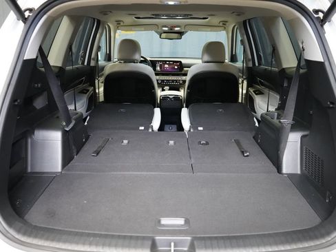 Used 2023 Kia Telluride EX w/ EX Captain's Chair Package AWD/4WD image 55