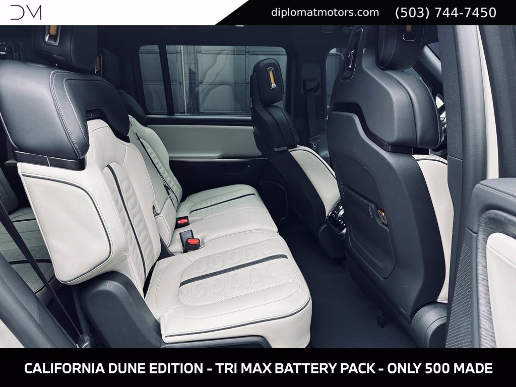 Used 2025 Rivian R1S Adventure Tri AWD/4WD image 20