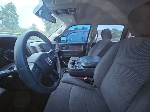 Used 2019 RAM 1500 Express w/ Wheel & Sound Group AWD/4WD image 10