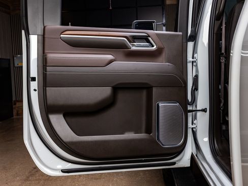 Used 2025 GMC Sierra 2500 Denali w/ Denali Reserve Package image 38