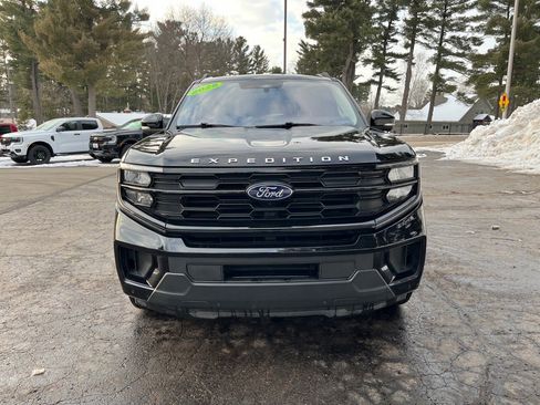 Used 2025 Ford Expedition Max Active image 2