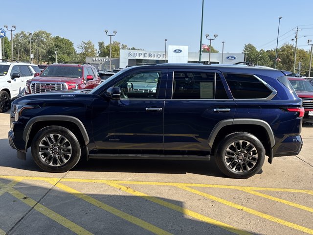 Used 2024 Toyota Sequoia Limited w/ Tow Technology Package AWD/4WD image 9