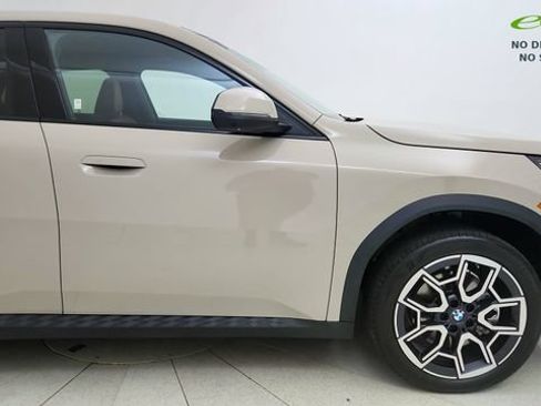Used 2026 BMW X2 xDrive28i AWD/4WD image 8
