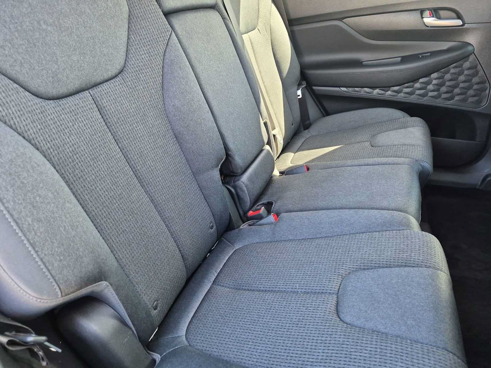 Used 2023 Hyundai Santa Fe SEL FWD image 20
