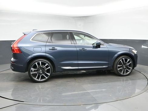 Used 2023 Volvo XC60 B5 Ultimate w/ Protection Package Premier AWD/4WD image 9