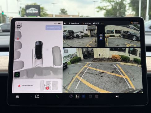 Used 2023 Tesla Model Y Performance AWD/4WD image 30