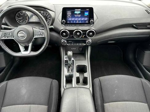 Used 2021 Nissan Sentra SV image 5