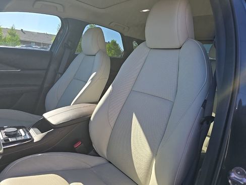 Used 2024 MAZDA CX-30 AWD 2.5 S w/ Premium Package image 14