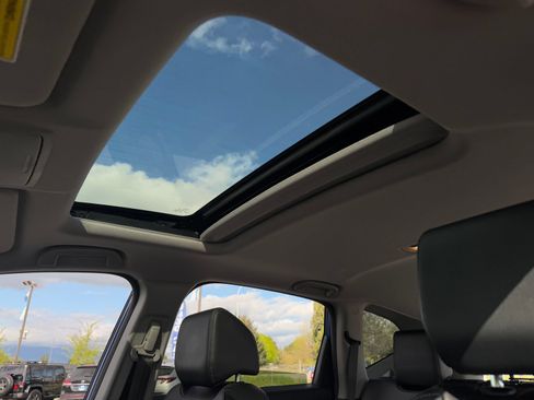 Used 2020 Honda CR-V EX-L image 23