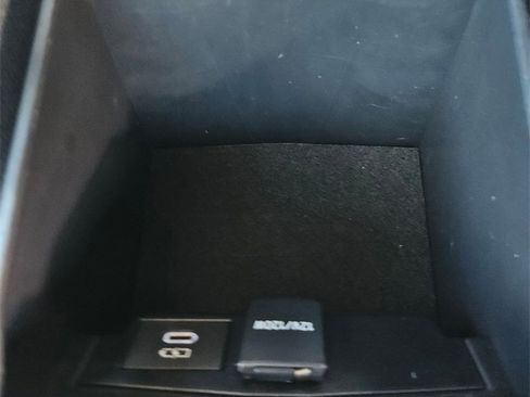 Used 2024 Toyota Corolla LE image 29