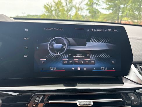 Used 2026 BMW X2 xDrive28i w/ Technology Package AWD/4WD image 20