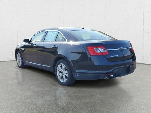 Used 2010 Ford Taurus SEL FWD image 5