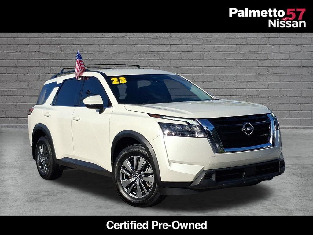 Certified 2023 Nissan Pathfinder SV FWD image 1