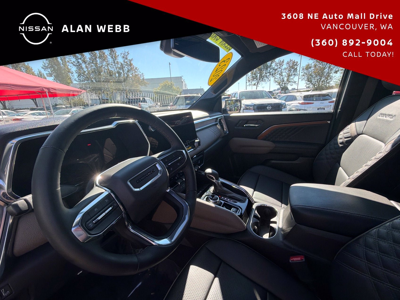Used 2023 GMC Canyon Denali AWD/4WD image 12