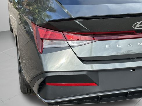 New 2026 Hyundai Elantra SEL Sport FWD image 6