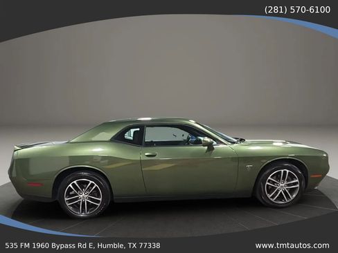 Used 2018 Dodge Challenger GT w/ Driver Convenience Group AWD/4WD image 8