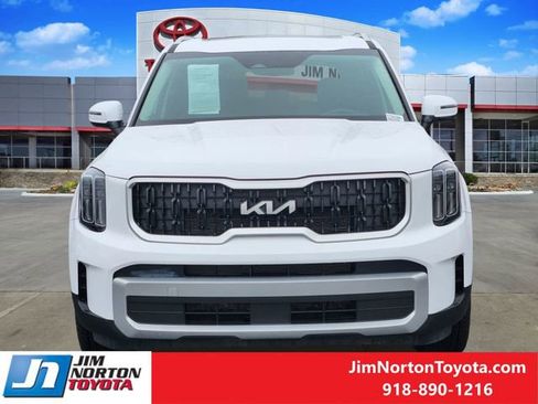 Used 2025 Kia Telluride EX image 2