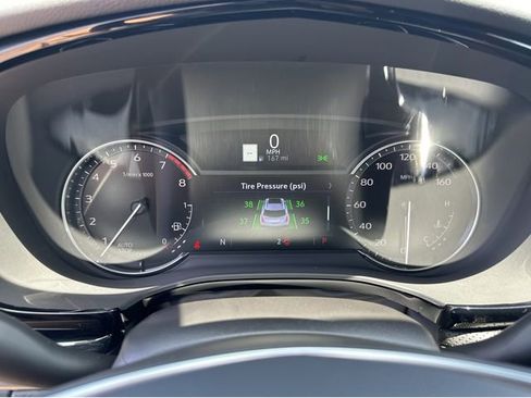 New 2025 Cadillac XT5 Premium Luxury image 29