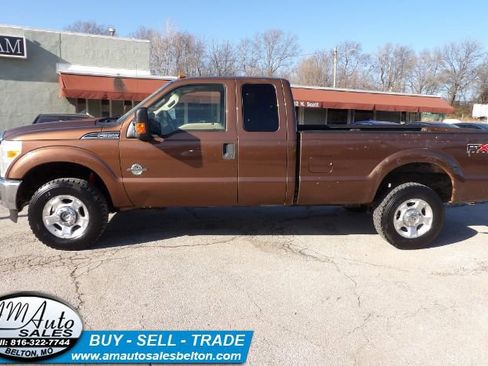 Used 2011 Ford F350 XLT w/ FX4 4X4 Off-Road Pkg image 2