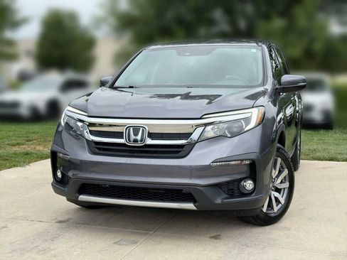 Used 2021 Honda Pilot EX image 1