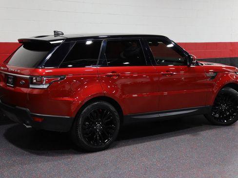 Used 2017 Land Rover Range Rover Sport SE image 9
