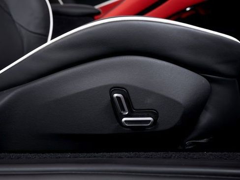 Certified 2025 Ferrari Roma Spider RWD image 56