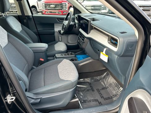 New 2026 Ford Maverick XLT w/ Equipment Group 301A AWD/4WD image 17