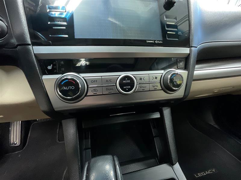 Used 2015 Subaru Legacy 2.5i Limited AWD/4WD image 17