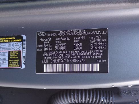Certified 2025 Hyundai Santa Fe Limited FWD image 25