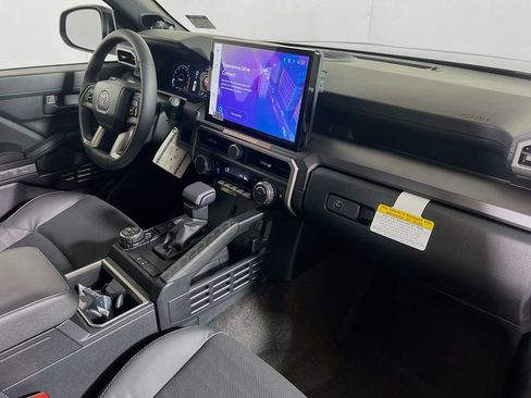 New 2026 Toyota 4Runner TRD Off-Road Premium AWD/4WD image 24