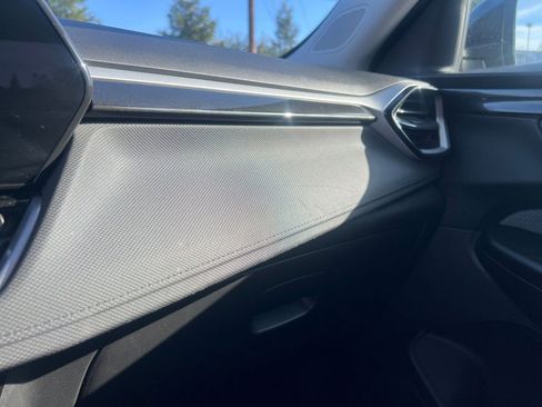 Used 2025 Chevrolet TrailBlazer LT image 29