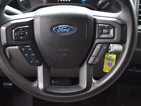 Used 2017 Ford F150 XLT AWD/4WD image 27