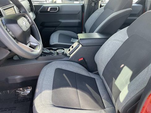 Used 2023 Ford Bronco 4-Door AWD/4WD image 21