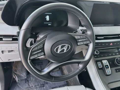 Used 2025 Hyundai Palisade SEL AWD/4WD image 17