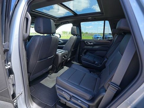 Used 2023 Chevrolet Tahoe High Country AWD/4WD image 18