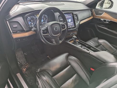Used 2017 Volvo XC90 T6 Inscription w/ Vision Package image 10