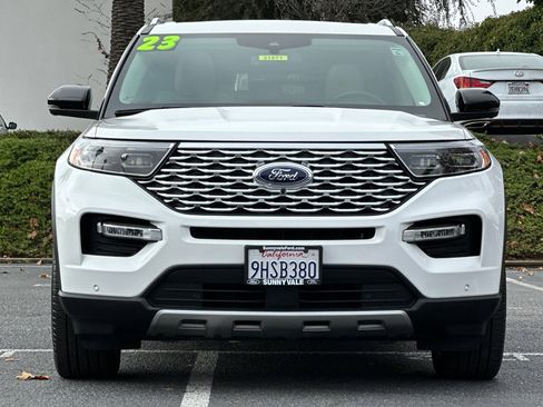 Used 2023 Ford Explorer Platinum w/ Equipment Group 601A image 9