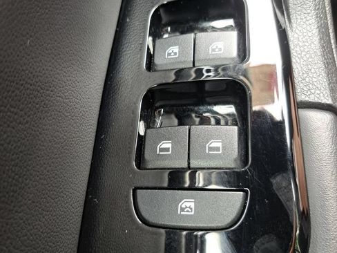 Used 2023 Kia Sportage SX AWD/4WD image 16