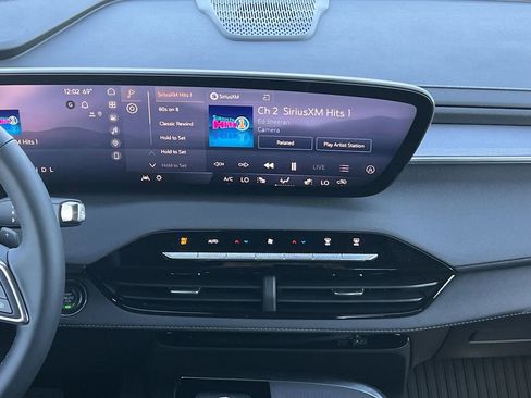 New 2026 Buick Enclave Sport Touring w/ LPO, Floor Liner Package image 4