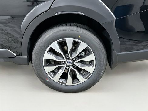 Used 2025 Subaru Outback Limited w/ Popular Package #2 image 24