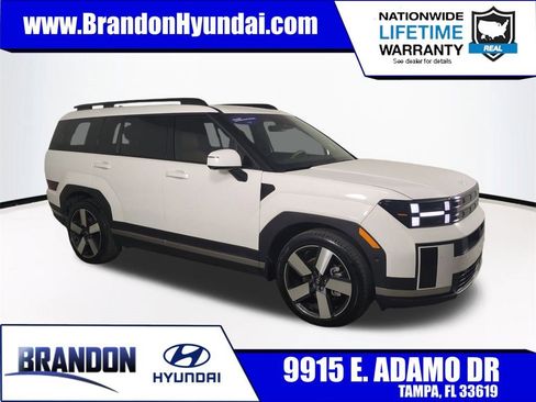 Used 2025 Hyundai Santa Fe Limited image 1