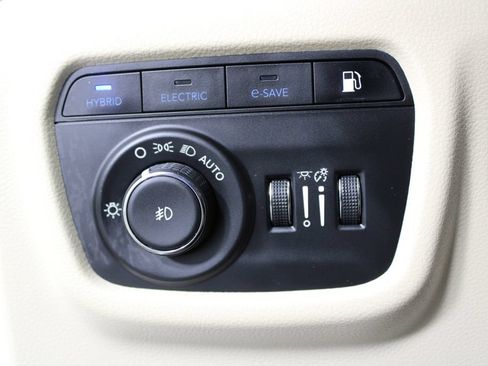 Used 2024 Jeep Grand Cherokee Limited 4xe AWD/4WD image 26
