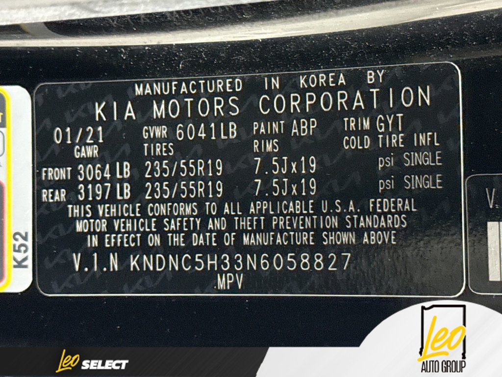Used 2022 Kia Carnival EX FWD image 35