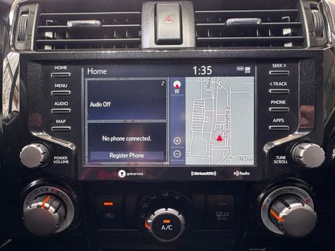 Certified 2024 Toyota 4Runner TRD Off-Road Premium image 31