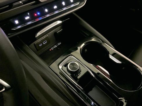 Used 2025 Buick Envision Preferred image 17