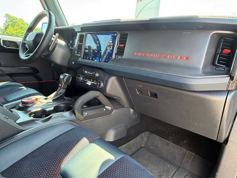 Certified 2024 Ford Bronco Raptor w/ Interior Carbon Fiber Pack 6 AWD/4WD image 35