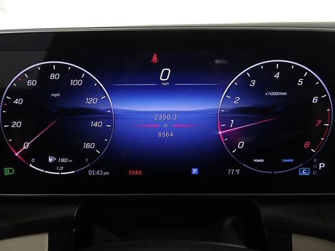 Used 2025 Mercedes-Benz GLC 300 4MATIC image 43